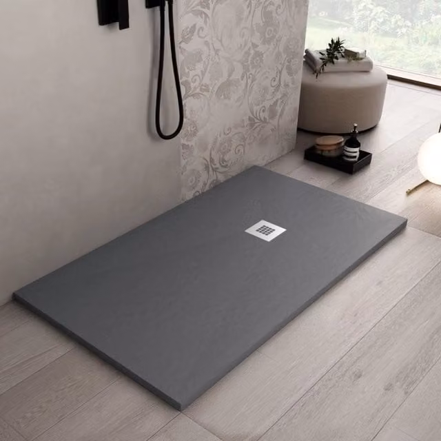 Piatto doccia rettangolare Olimpo Docce in marmo resina e mineral cast, colore grigio, antiscivolo, da incasso, L: 90 cm, P: 75 cm