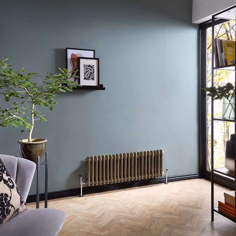Radiatore Tradizionale a Doppia Colonna Orizzontale HudsonReed Oro, L: 101 cm, H: 30 cm, P: 5,5 cm