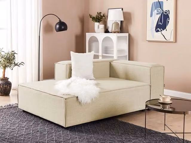 Chaise longue BELIANI lato destro in tessuto beige con struttura in legno e schiuma per soggiorno in stile moderno L/P/H: 180 x 119 x 68 cm