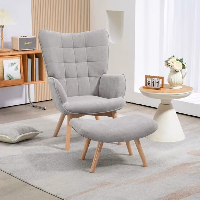 Poltrona relax con pouf WISHDOR in tessuto grigio e gambe in legno di faggio, L: 101 cm, P: 72 cm, H: 80 cm