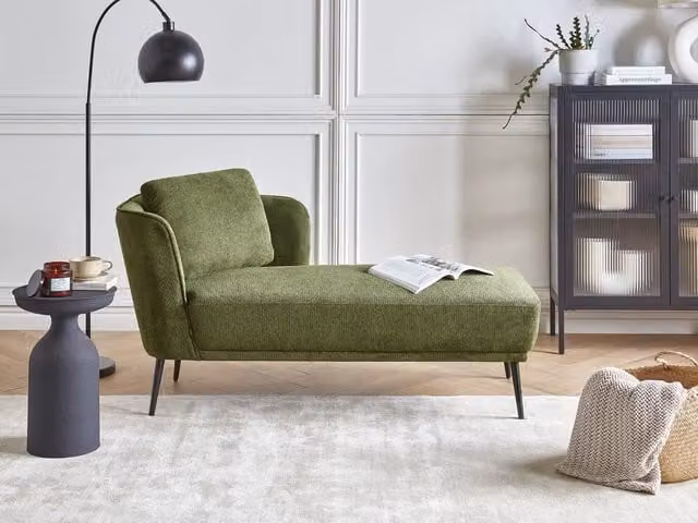 Chaise longue BELIANI in tessuto bouclé verde con cuscino, stile retrò lato destro L/P/H: 148 x 70 x 64 cm
