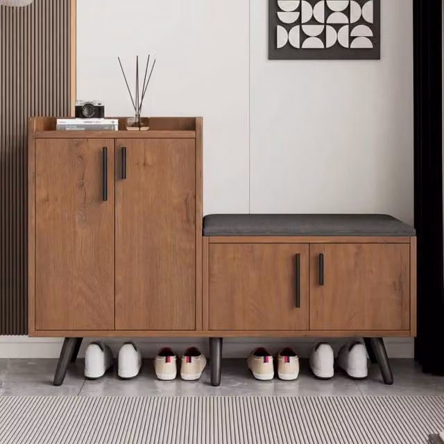 Scarpiera con seduta imbottita MODFU in metallo e tessuto, L: 120 cm, P: 34 cm, H: 82,8 cm, colore beige e marrone