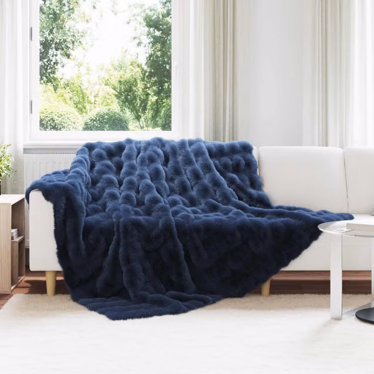 Coperta antiscivolo vidaXL in ecopelliccia di coniglio blu marino L 270 x P 240 cm