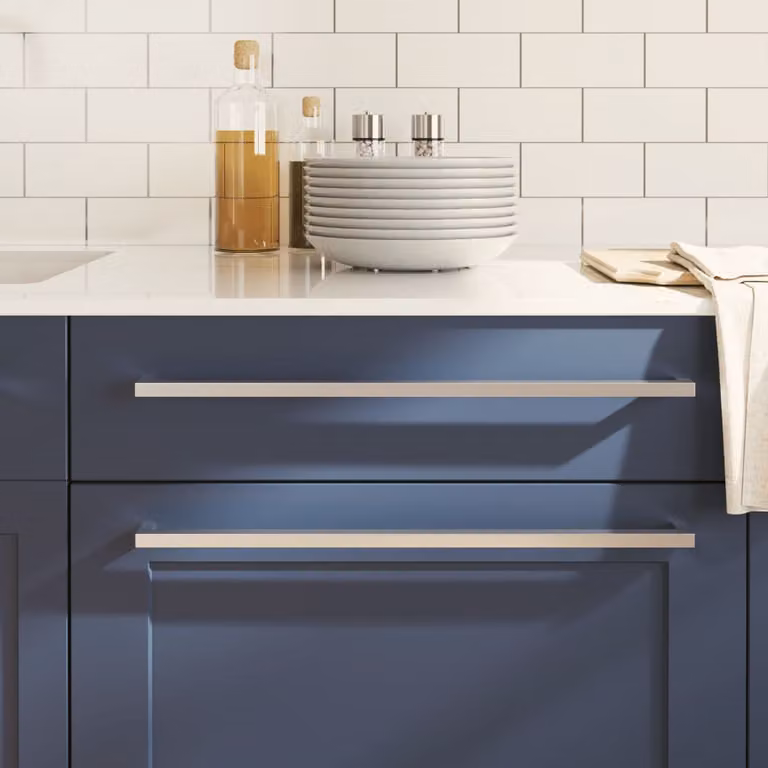 Set di 10 maniglie per mobili a barra vidaXL in acciaio inox spazzolato colore argento