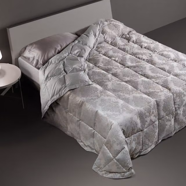 Trapunta in piuma e duna DaunenStep Classica 14038A per adulti, traspirante e termoregolatrice, disponibile in rosa e grigio
