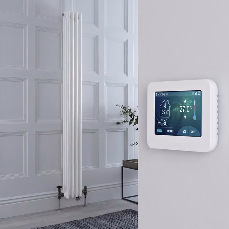 Radiatore Misto Verticale Triplo Regent Bianco con Valvole in Ottone Anticato, Termostato WiFi e Display Touchscreen, H: 180 cm, L: 20 cm
