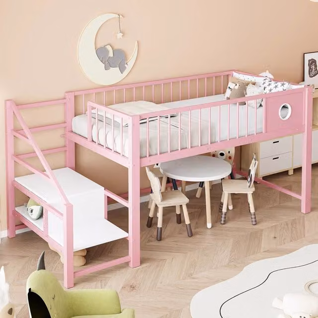 Letto basso per bambini Cipacho rosa con struttura in metallo, scala con gradini e contenitori laterali, L/P: 90 x 200 cm