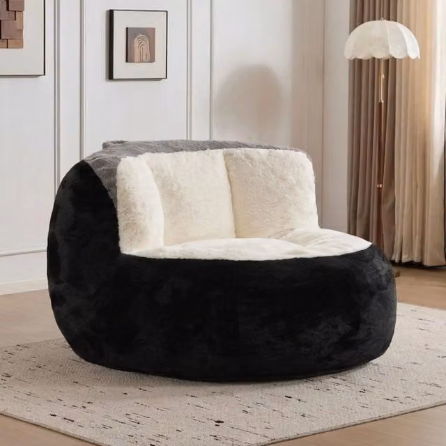 Poltrona sacco oversized Xylo in tessuto faux fur con imbottitura in spugna sminuzzata, multicolore nero bianco e grigio