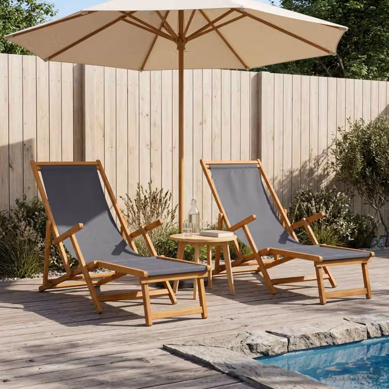 Set di 2 lettini prendisole pieghevoli vidaXL in legno di acacia con schienale regolabile e tessuto grigio resistente ai raggi UV