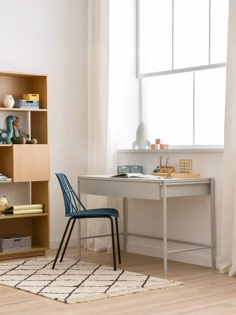 Scrivania per bambini Dalia Kenay Home con cassettiera, beige e grigio, moderna in MDF laminato opaco