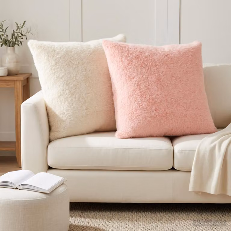 Set di 6 federe vidaXL HEERLEN in ecopelliccia bianche, L/P: 65 x 65 cm