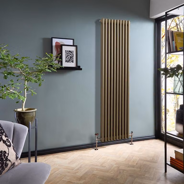 Radiatore Verticale Tradizionale a Doppia Colonna HudsonReed Oro, H: 180 cm, L: 47 cm