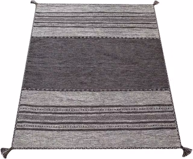 Tappeto Kilian grigio tessuto a mano in cotone stile boho con frange L: 340 cm, P: 240 cm