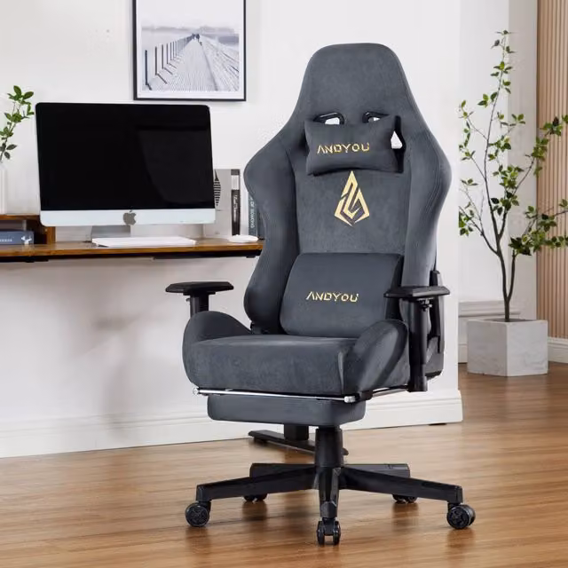Sedia da gaming Zephmum grigia con poggiapiedi, regolabile e girevole in ecopelle