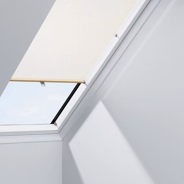 Tenda filtrante per finestra da tetto VELUX RFL CK04 1086S manuale, semi-trasparente, colore bianco, L 55 cm x H 98 cm