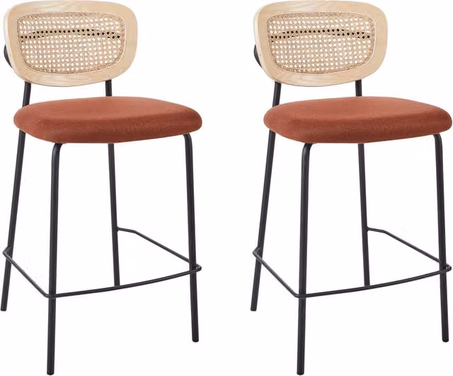 Set di 2 sedie da bar BELIANI arancioni con schienale in rattan naturale e gambe in metallo nero