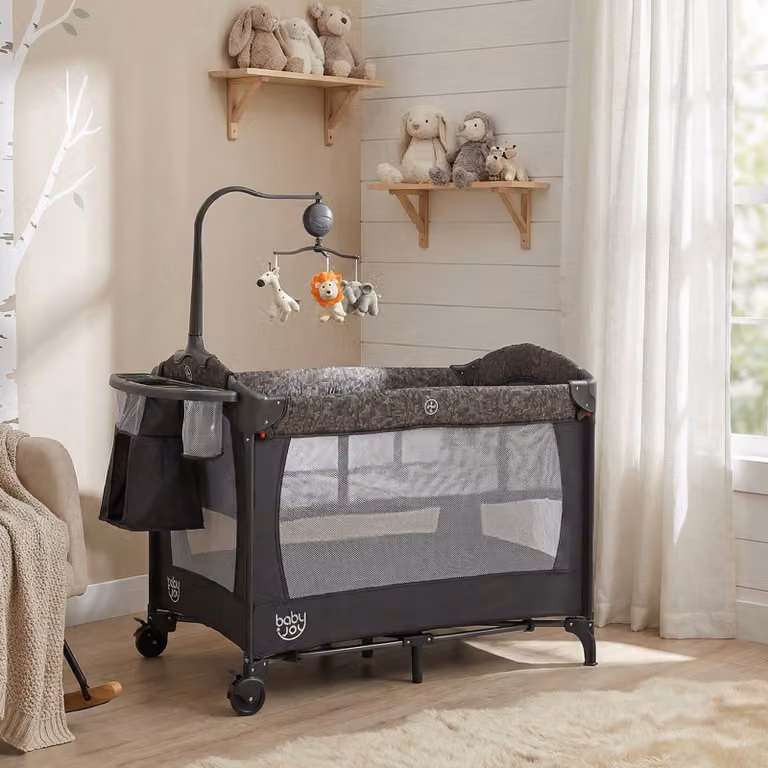 Culla 4 in 1 Costway pieghevole con ruote, fasciatoio e materasso rimovibile, lettino da campeggio per neonati colore grigio