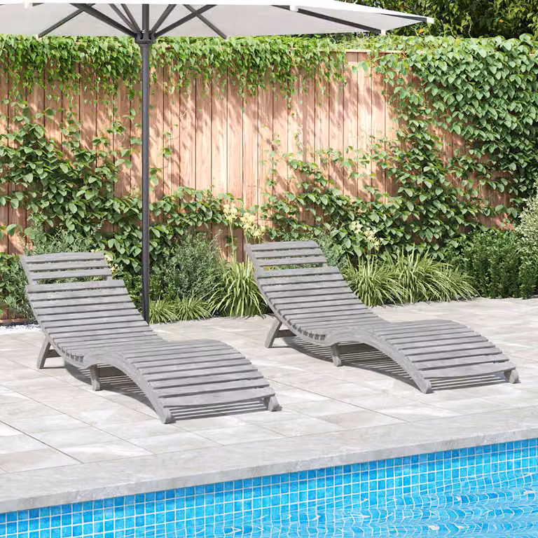 Set di 2 lettini da giardino vidaXL in legno massello di acacia di colore grigio L: 184 cm, P: 55 cm, H: 64 cm