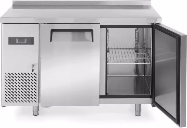 Congelatore verticale a due porte Hendi Kitchen Line Arktic in acciaio inox color argento con capacità 220 l