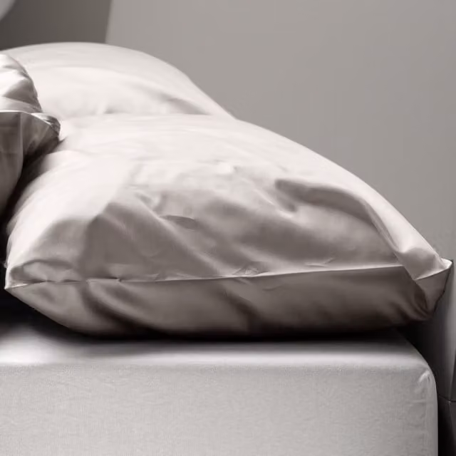 Federa copricuscino doubleface DaunenStep Oasi Kiss in cotone mako satin grigio