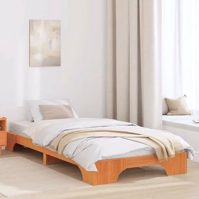 Struttura letto con giroletto in pino massello marrone cerato L/P/H: 200 x 90 cm