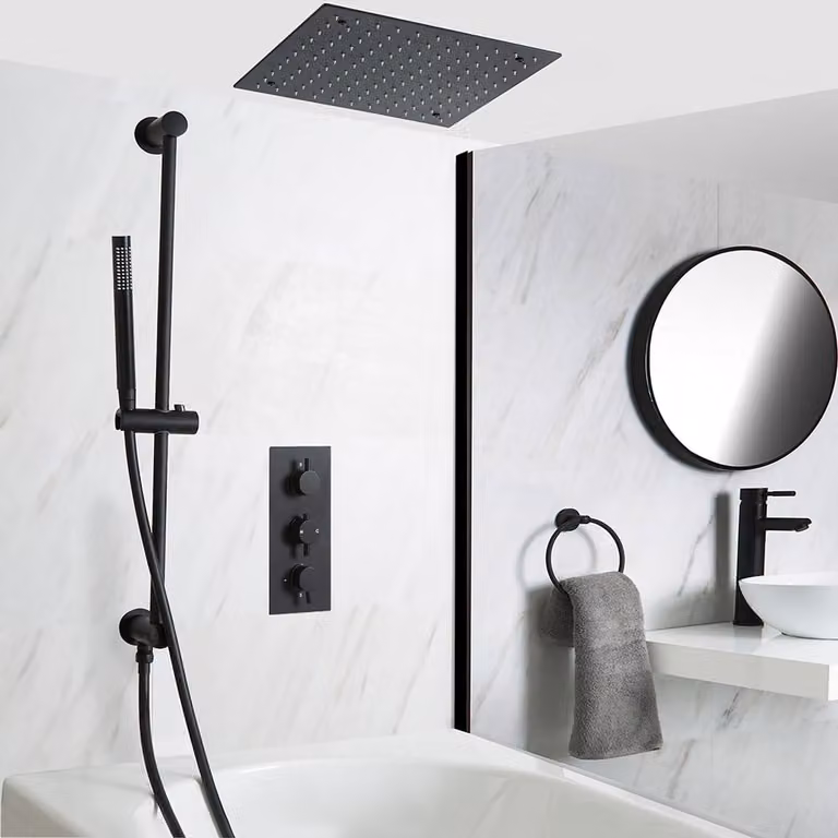 Sistema Termostatico per Doccia e Vasca Nox di HudsonReed in Ottone Nero Opaco con Soffione Quadrato da 40 cm, Asta Saliscendi e Doccetta (2 Vie)