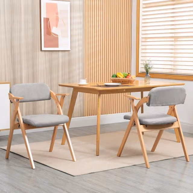 Set di 2 sedie pieghevoli Zephmum con braccioli in legno di faggio e imbottitura in tessuto grigio, impilabili