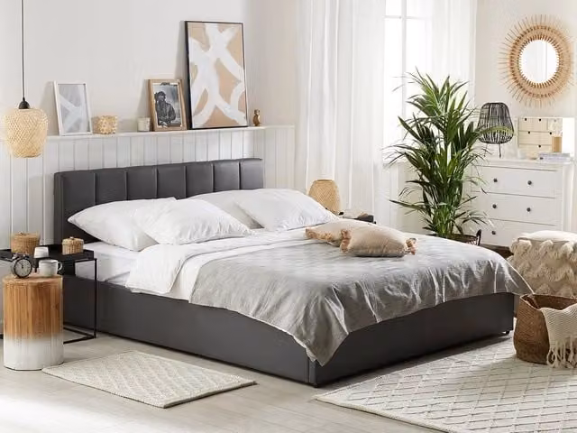 Letto contenitore Beliani in ecopelle grigia con base a sollevamento e testiera imbottita L/P: 180 x 200 cm